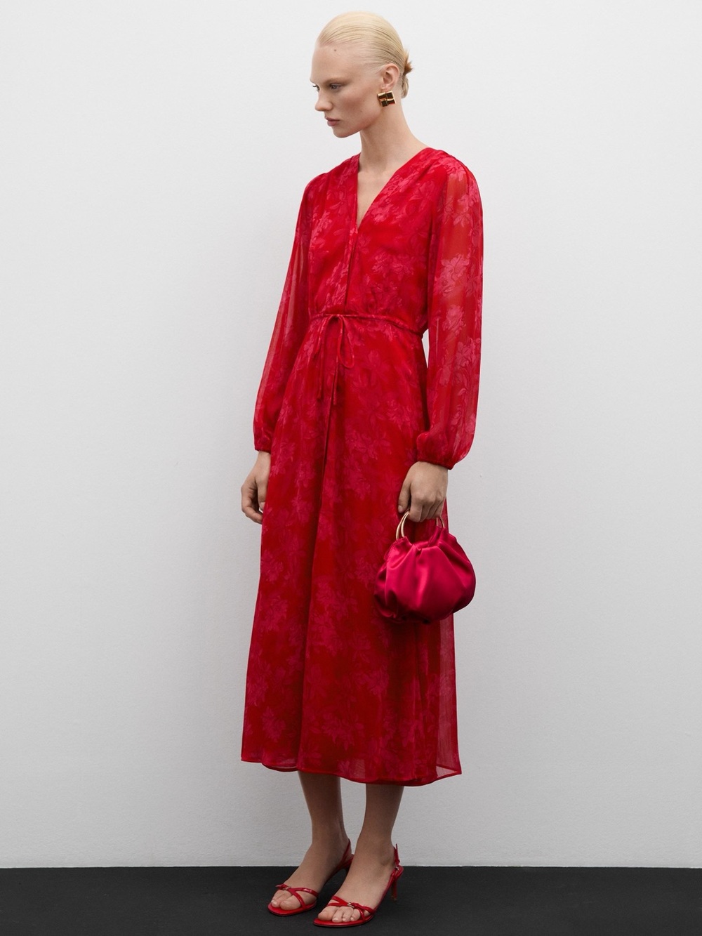 Red floral V-Neck Long Sleeve Tie Midi Dress